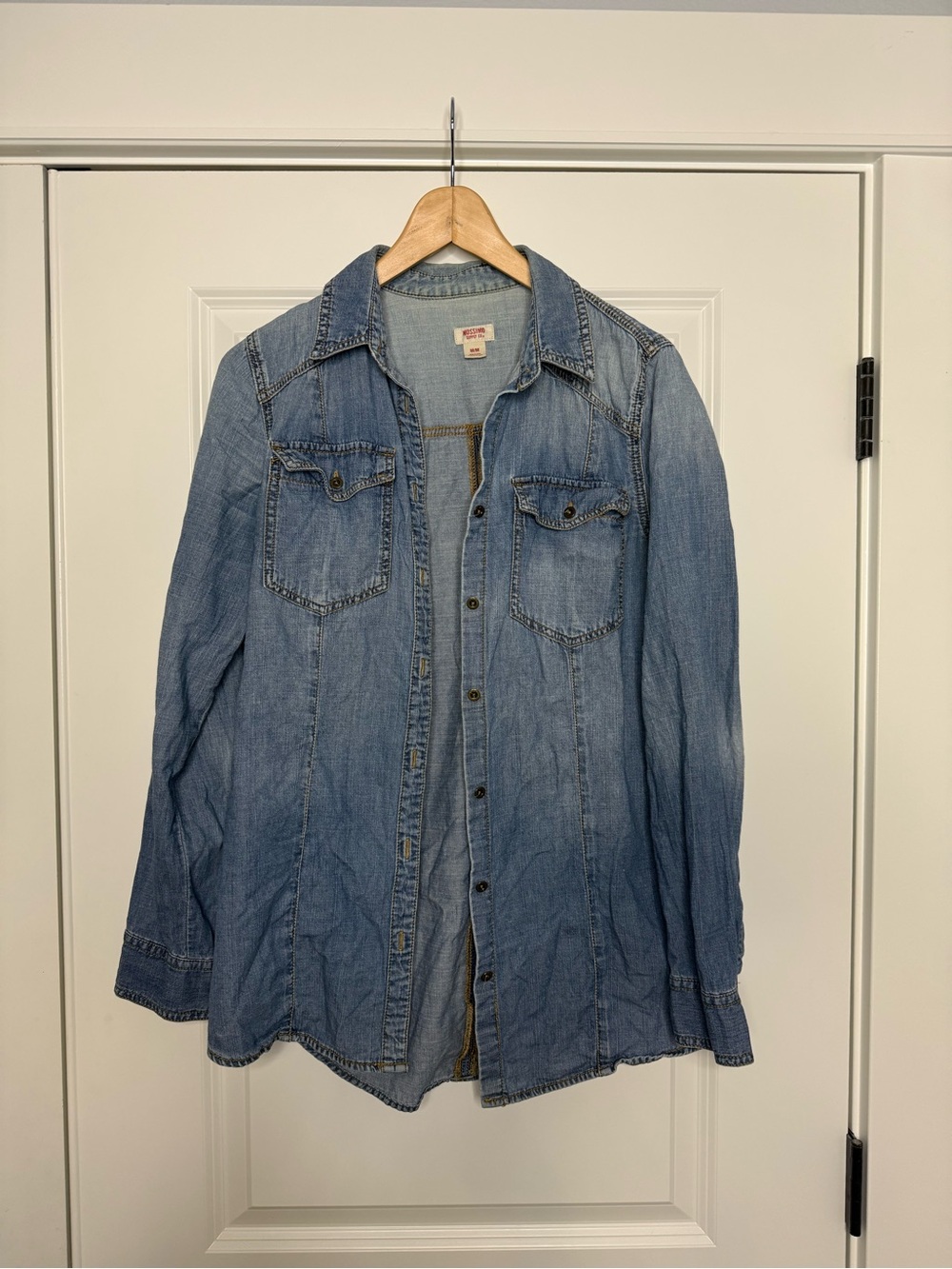 Mossimo Supply Co. Light Blue Denim Shirt Jacket